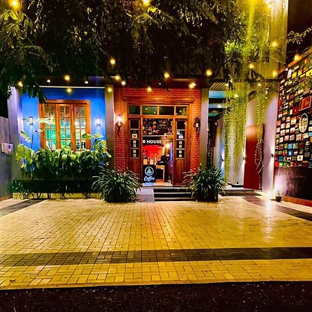 Hotel Coffee House Dambulla Exterior foto